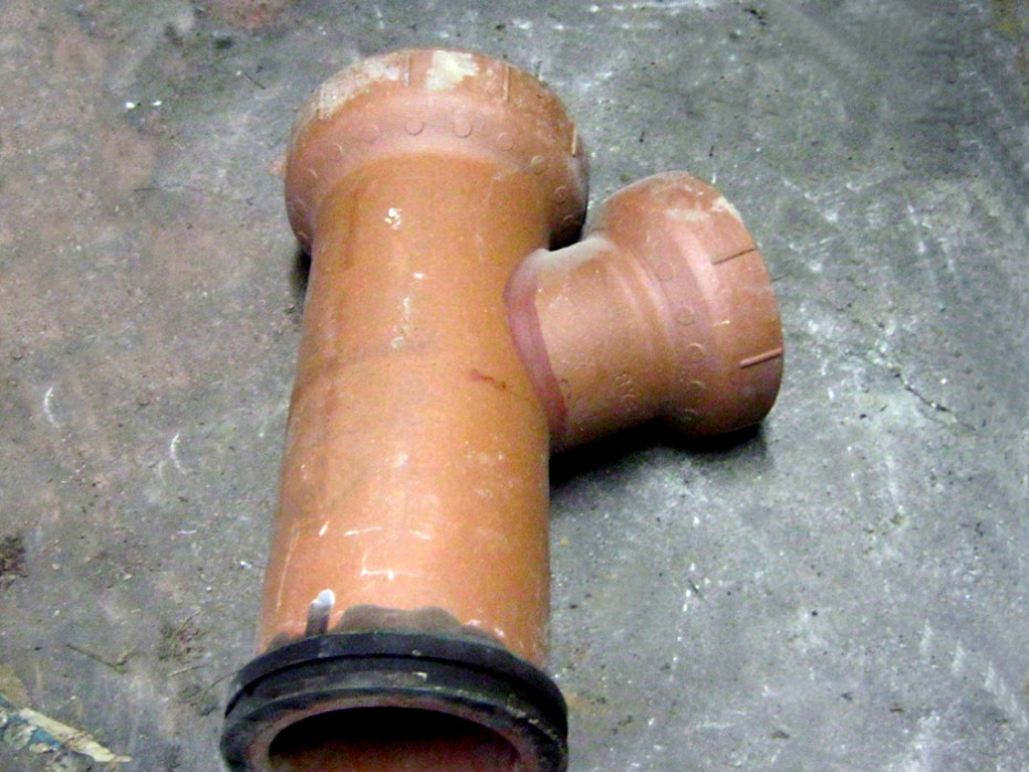 Clay Y Clay sewer pipe