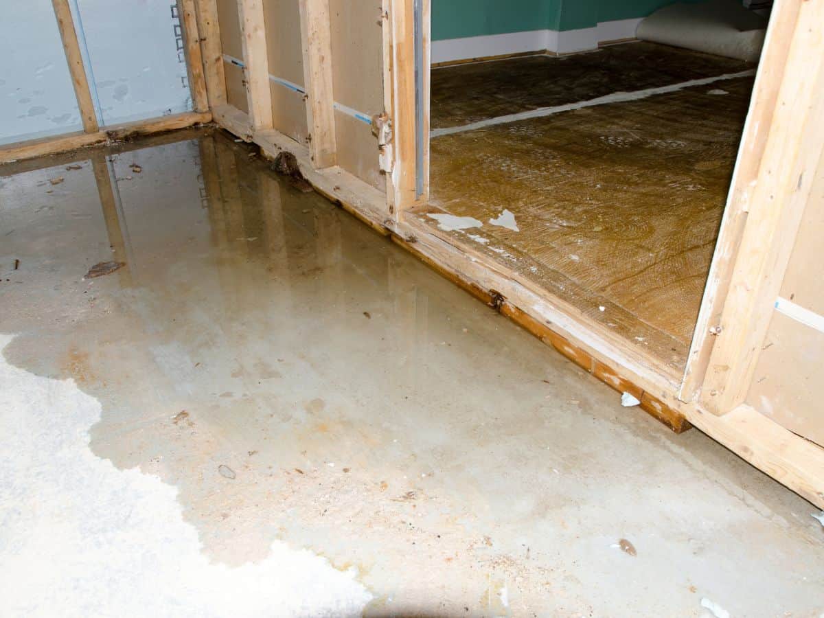 Lower Your Water Bill This Summer With These Tips 3 a flooded floor in a room