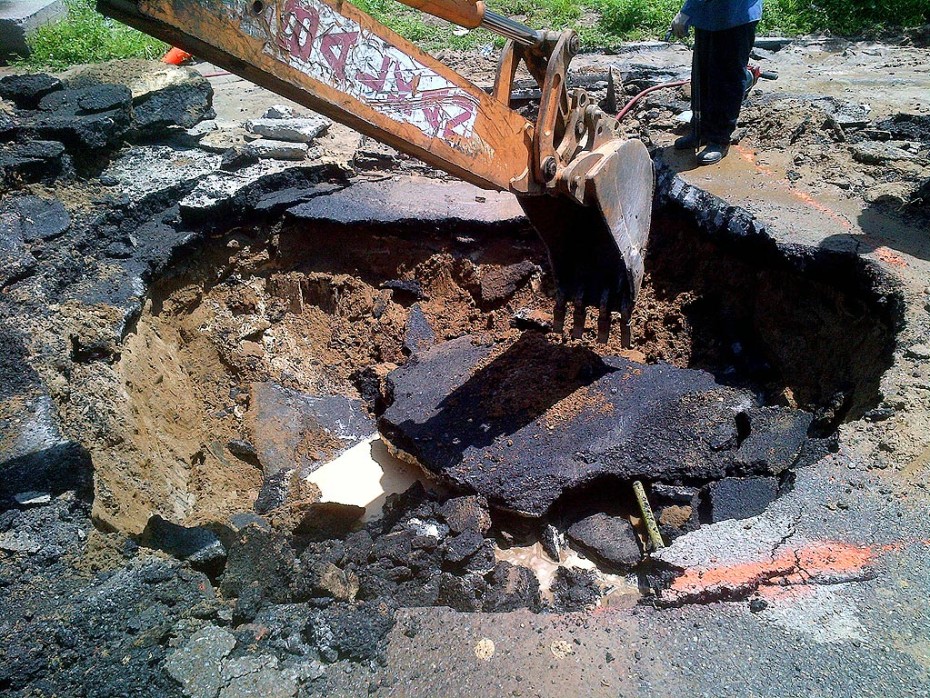 excavating contractor specialty work