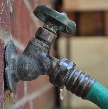 Connection for a garden hose.