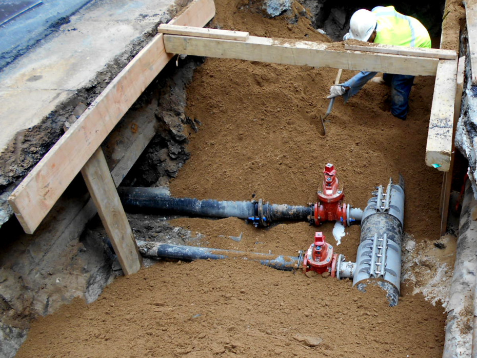Manhattan water main work